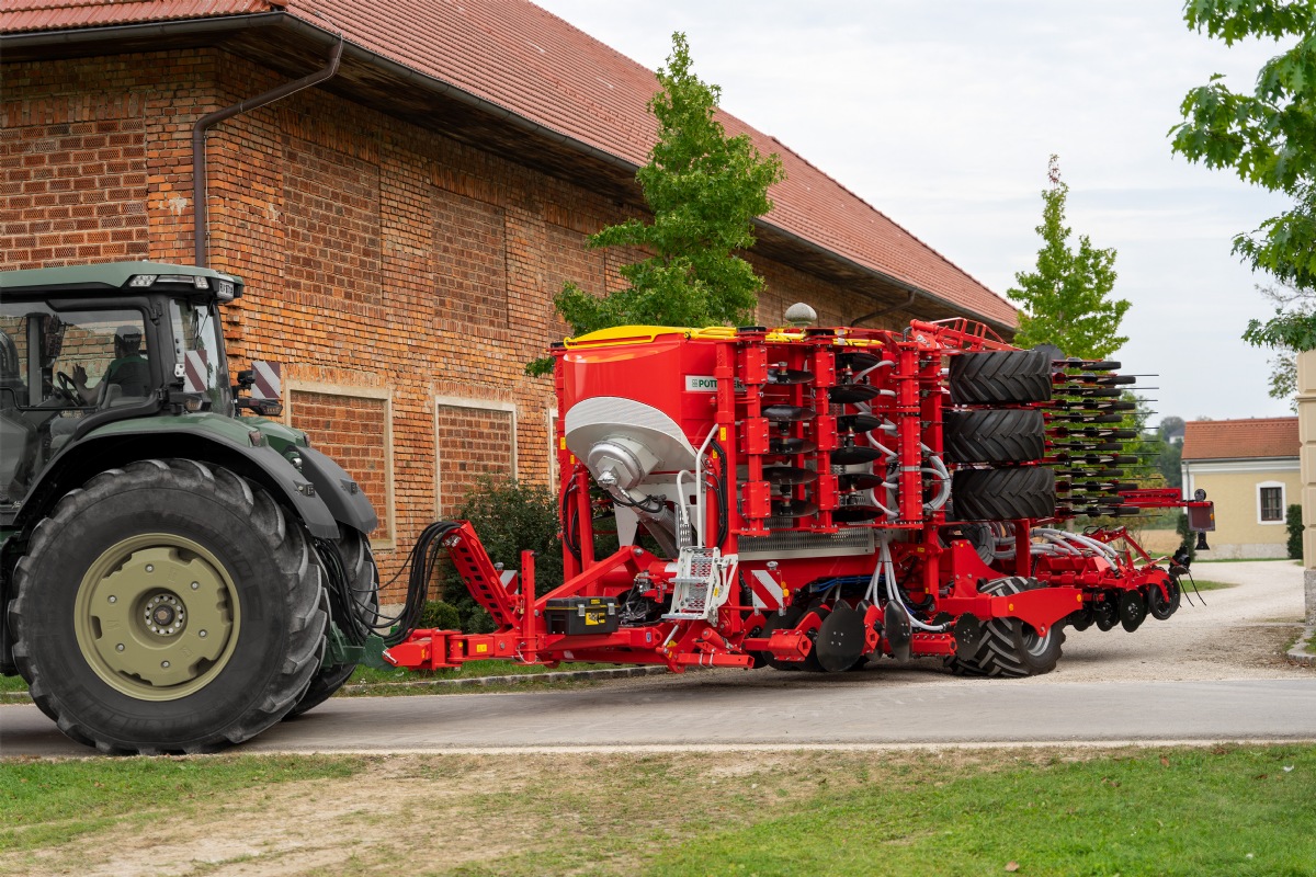 Pöttinger Terrasem V 6000 D Z Ficha tecnica Especificaciones 2021