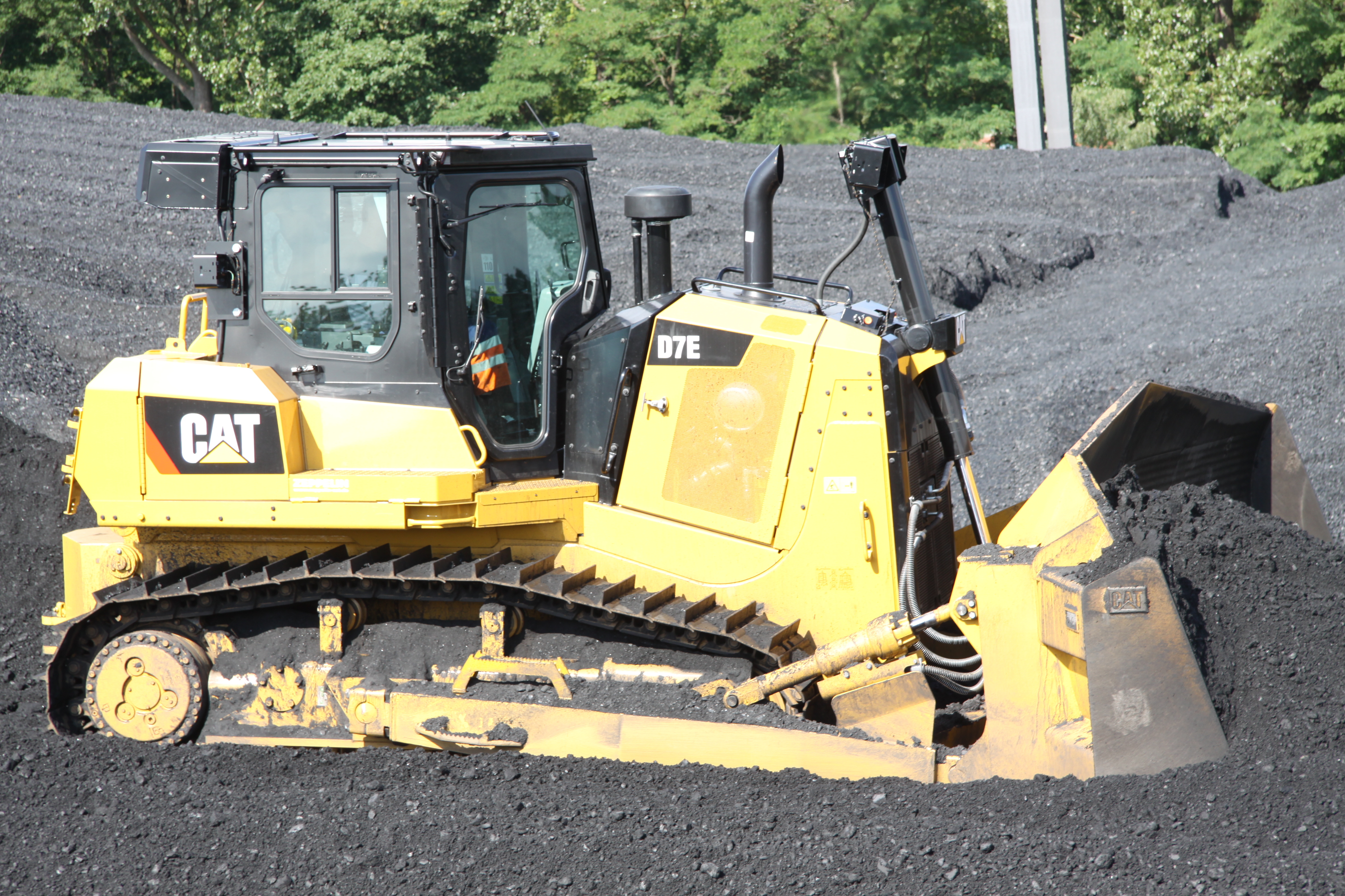 caterpillar d7 ficha técnica